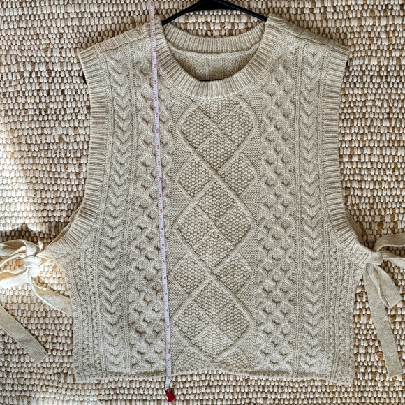 BEAMS BOY O.ALAN CABLE KNIT VEST (one size, Small/Medium) - Picture 7 of 9